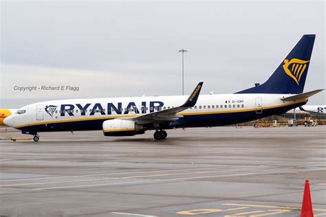 Ei Ebo Boeing As At Stansted Ryanair Richard E Flagg Flickr