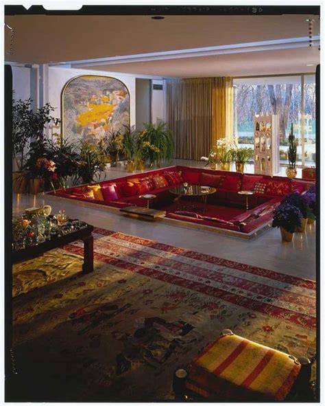 70 S Style Conversation Pit