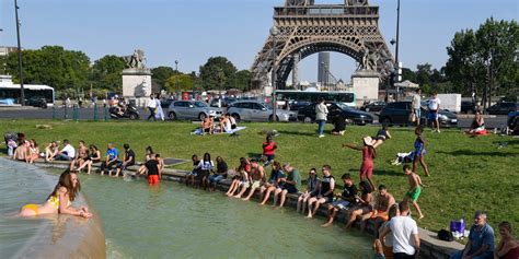 Paris Bat Son Record Absolu De Chaleur Avec 42 6C