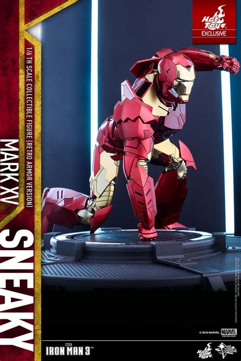 Hot Toys Mms Sneaky Mark Xv Retro Armor Version