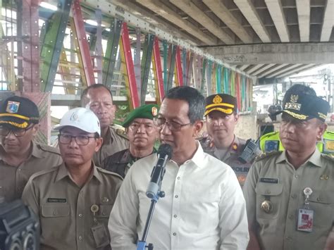 Tinjau Progres Normalisasi Ciliwung Heru Budi Temukan Kendala Soal