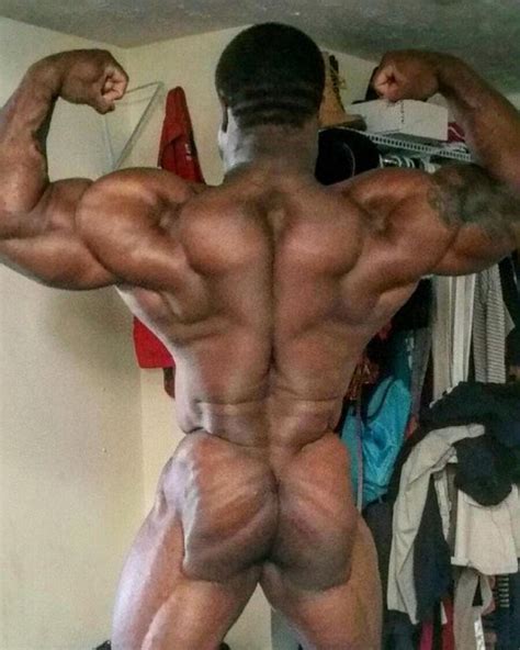 Naked Muscle Sexiezpicz Web Porn