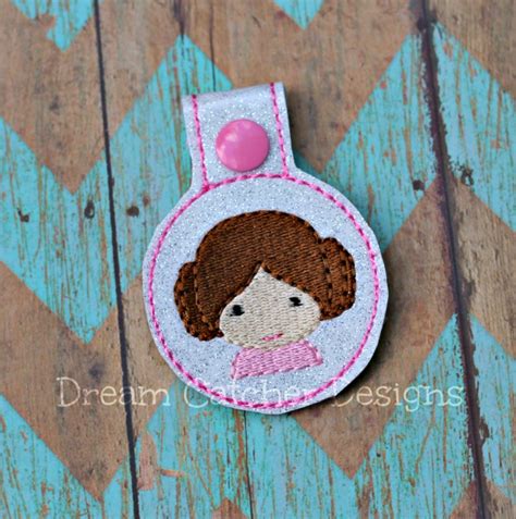 In The Hoop Red Solo Key Fob Keychain Felt Embroidery Design The