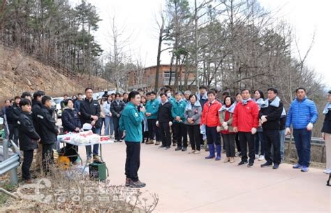 충남 계룡시 식목일 맞아 ‘나무심기 행사 열어 충청종합신문