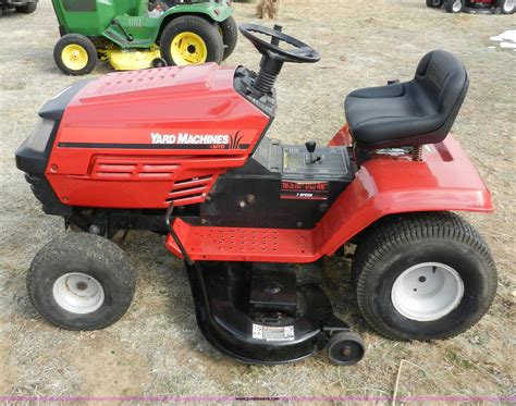 Mtd Yard Machine Lawn Tractor In Abilene Ks Item Ab9768 Sold Purple Wave