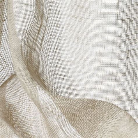 Vải linen đũi và những mẫu quần từ linen đũi không thể thiếu trong tủ đồ