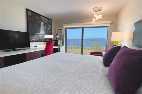 Gallery | The Oceanside, a Coast Hotel | Sechelt Hotels