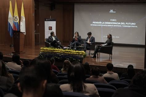 Foro Pensar La Democracia Del Futuro Fundacioncolombia