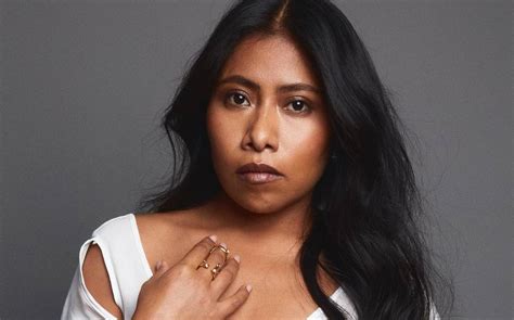 Yalitza Aparicio Luce Hermoso Traje T Pico En La Guelaguetza Chic