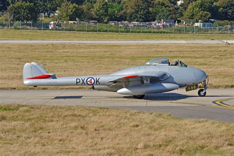 De Haviland Vampire Fb Px K Ln Dhy The De Havilland Vamp Flickr