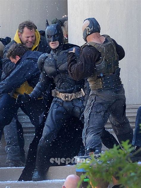 Fresh Deluxe: On set Batman fighting Bane