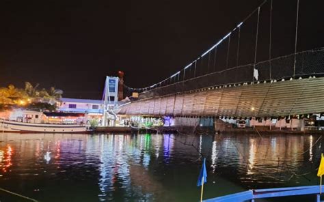 Vídeo mostra momento em que ponte pênsil cai em rio dezenas de