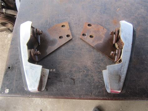 74 93 DODGE TRUCK RAMCHARGER FRONT BUMPER MOUNT BRACKETS W GUARDS OEM