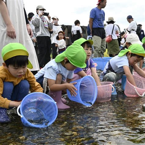 「大きく育って」園児30人が思川に稚アユ3000匹を放流 鹿沼｜県内主要地域の話題｜下野新聞デジタルニュース｜下野新聞デジタル