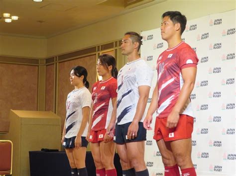 新ジャージーで挑むパリ五輪 7人制ラグビー男女日本代表が意気込み の画像・写真 ぴあエンタメ情報