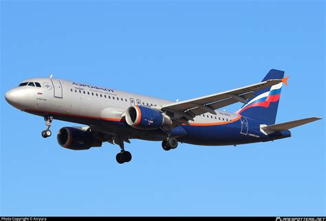 VQ BAZ Aeroflot Russian Airlines Airbus A320 214 Photo By Airyura