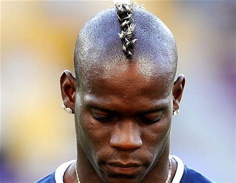 Mario Balotelli Gets Terrible Haircut Photos Page 4 Of 6