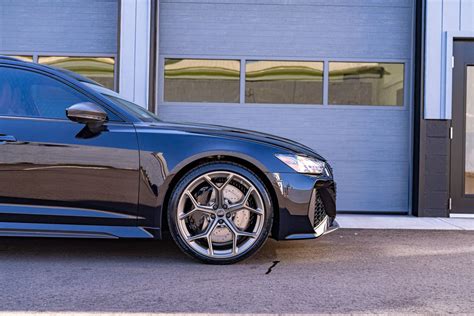 2023 Seabring Black Audi Rs6 Avant Darien Detail