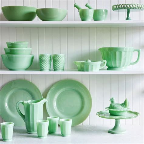 Marthas Jadeite Collection Will Inspire You To Start Sourcing Vintage Dishware—take A Closer