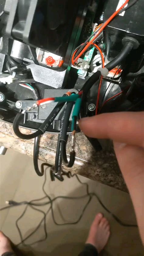 Thrustmaster T300RS/TX owners, this is how to get power to the wheel ...