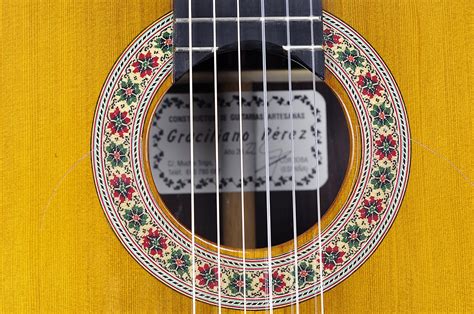 Graciliano Perez Flamenco Guitar Negra