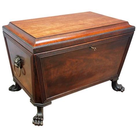 Antique Scottish Furniture - The UK's Largest Antiques Website