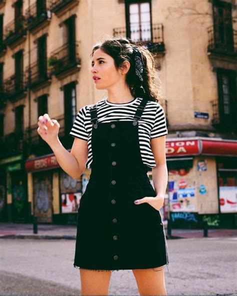 Looks Con Overoles Que Te Hacen Ver Casual Elegante Y Juvenil