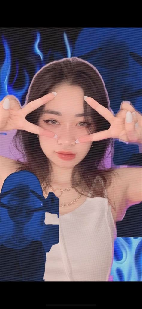 Lạ đời hot TikTok Dance thể hiện điệu nhảy uốn dẻo dù thời tiết giá lạnh và sự thật đằng