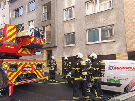 Vermeintliche Brandstiftung In Wuppertal Sofa Angez Ndet