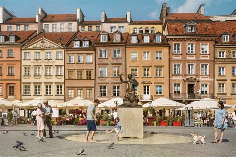 The-Old-Town-Market-Square_photo-City-of-Warsaw©Warsaw-Tourist-Office2 ...