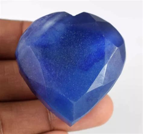 FORMA CORAZÓN 261 40CT Africano Tratados Zafiro Azul Natural Suelto