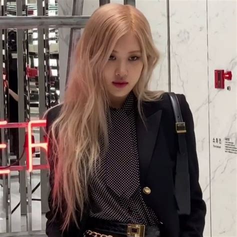 Blackpink Rosé Icon Messy Lq Pfp Blinks Nữ Thần Con Gái Khí Chất