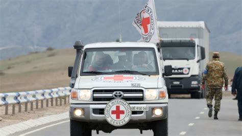 Pro Armenische K Mpfer In Berg Karabach Geben Ihre Waffen Ab Stern De