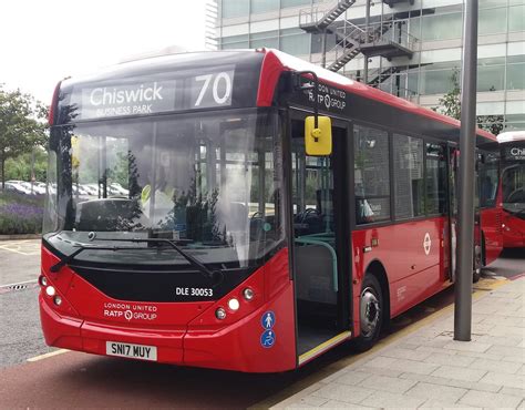 London United Busways DLE30053 Tombowell Flickr