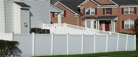 Installing Vinyl Fencing 2022 Pro Guide Hankins Decks Llc