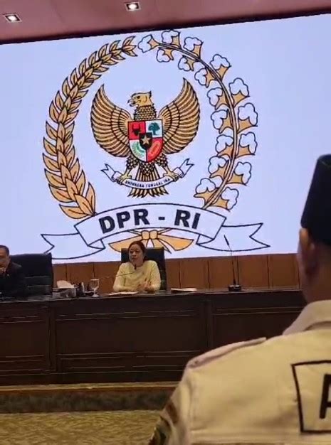 Dpr Dan Pemerintah Setujui Masa Jabatan Kades Menjadi Tahun Maksimal