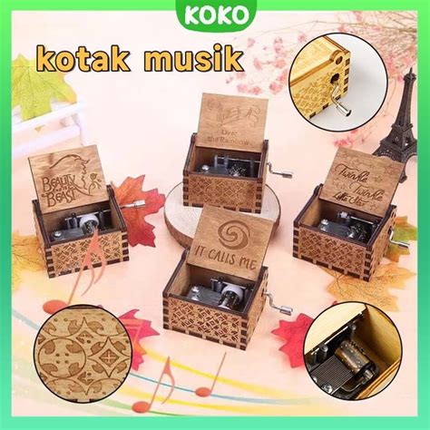 Jual Pilihan Kotak Musik Wooden Music Box Kayu Vintage Diputar