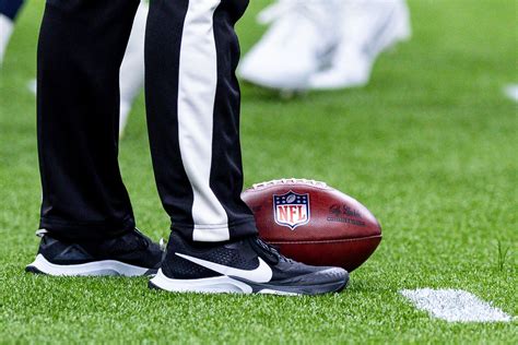 Nfl Referee Assignments Week Refs Assigned For Each Nfl Game This Week