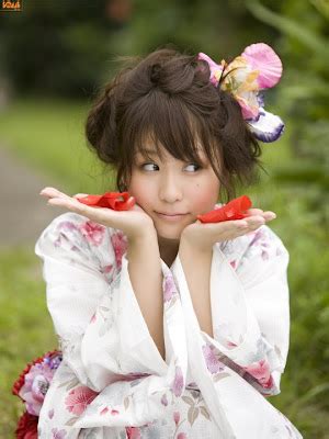Japanese Bikini Japanese Idols In Bikinis Idol Nishida Mai
