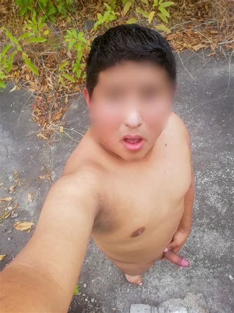 Selfiesnudes Al Aire Libre Excitado En La Calle 25 Pics Xhamster