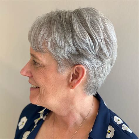 30 Low Maintenance Wash And Wear Haircuts For Women Over 60