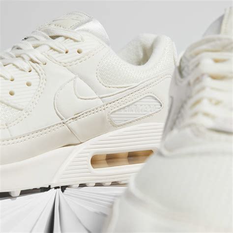 Nike Air Max 90 Recraft (Sail) | END. Launches