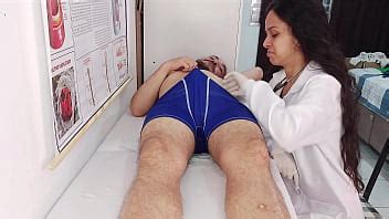 ENFERMEIRA observa ereção do PACIENTE XVIDEOS