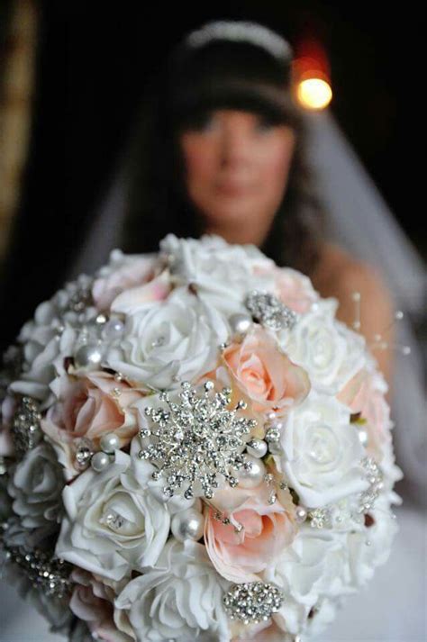 Belinda Love Adlı Kullanıcının Bridal Ideas Panosundaki Pin