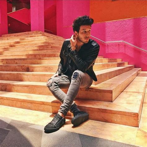 Pin By Agustina On Yatra Sebastian Yatra Famous Singers Singer