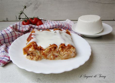 Cannelloni Al Forno Ripieni Di Ricotta Con Prosciutto Cotto E Mozzarella