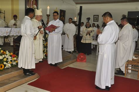 Asc Eduardo Mauricio Justiniano C Rdenas Fue Ordenado Di Cono De