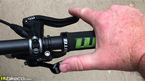 How To Choose Mountain Bike Grip Shifters Tips Tricks