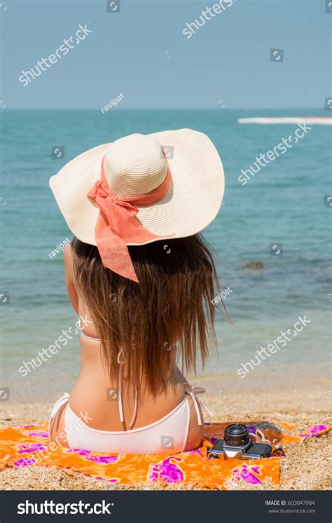 Happy Sexy Woman Bikini Enjoying Beach Stock Photo 603047984 Shutterstock