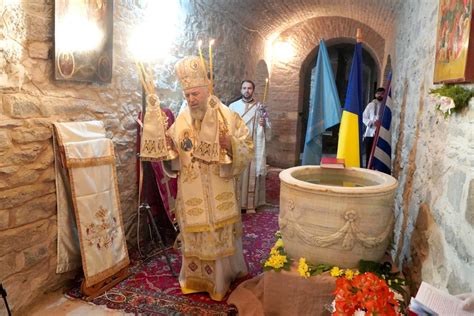 Sfin Irea Apei N Vinerea Luminat N Eparhii Din Muntenia I Dobrogea